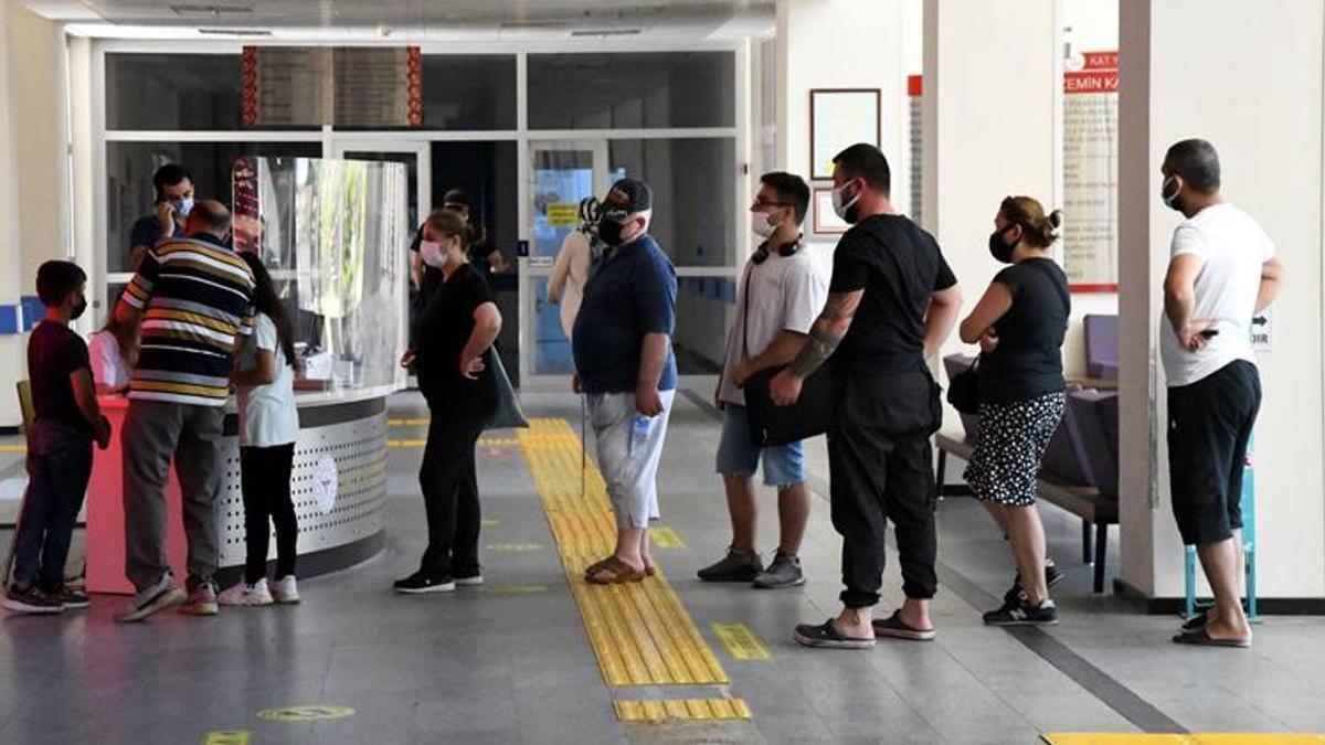 Koronavirüsten yoğun bakımlara yatışlar başladı