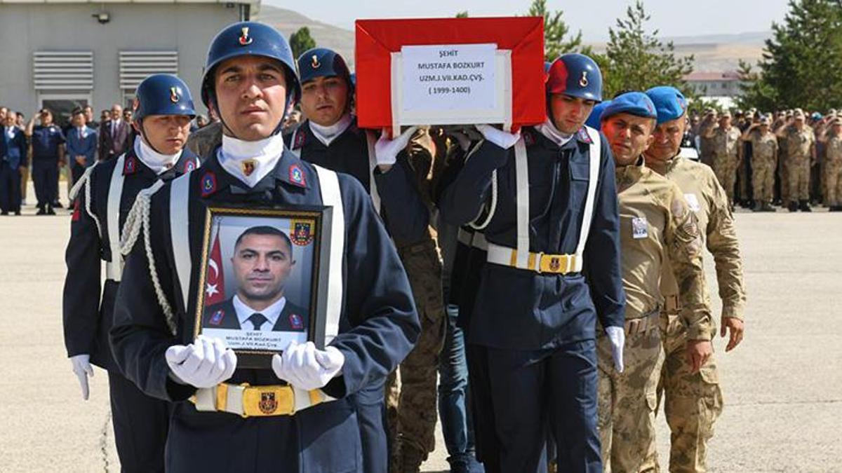 Şehit Uzman Çavuş Bozkurt, Van'dan törenle memleketine uğurlandı