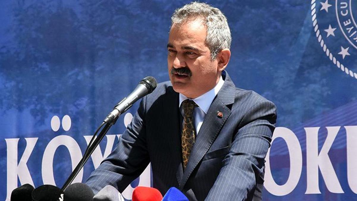 Bakan Özer: Çocukların eğitime rahat erişimi için devasa yatırımlar yapıldı