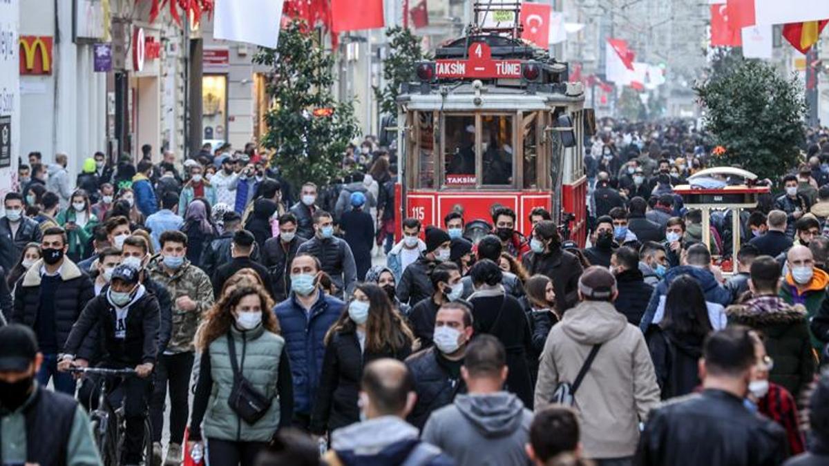 Fırsatçılar harekete geçti! Yüzde 300 zam geldi