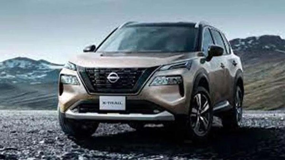 Yeni X-Trail gözüktü