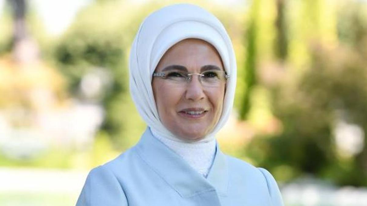 Emine Erdoğan’dan “Ukrayna 2. Lider Eşleri Zirvesi’ne video mesaj
