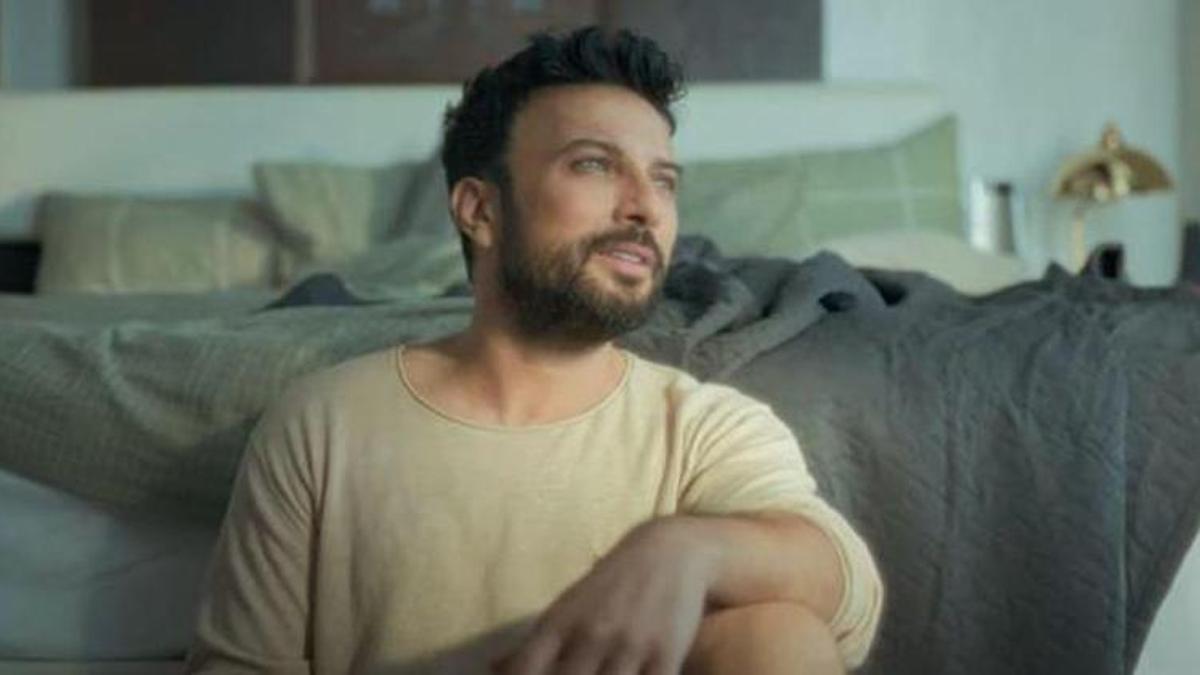 Tarkan'ın 'Yap Bir Güzellik' isimli yeni şarkısı dinleyicileri ikiye böldü!