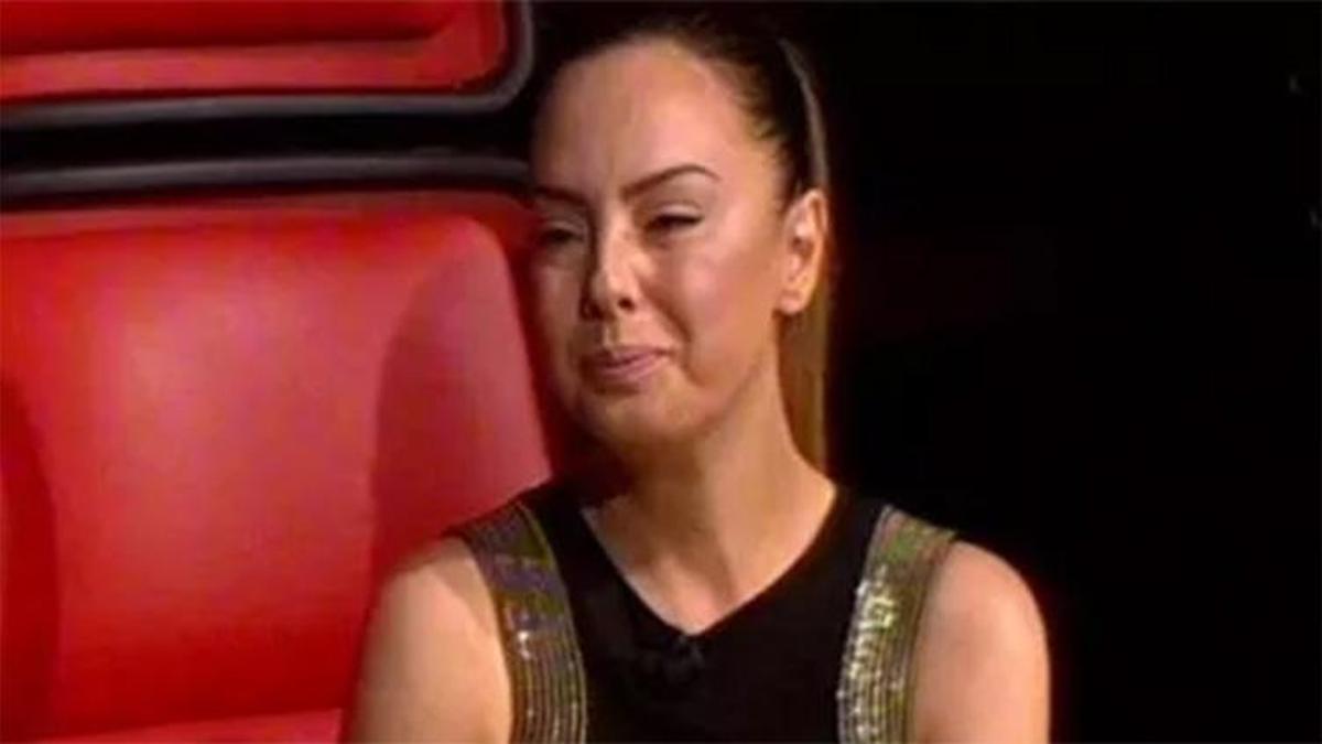 Ebru Gündeş'in annesi Müjgan Bilgin hayatını kaybetti