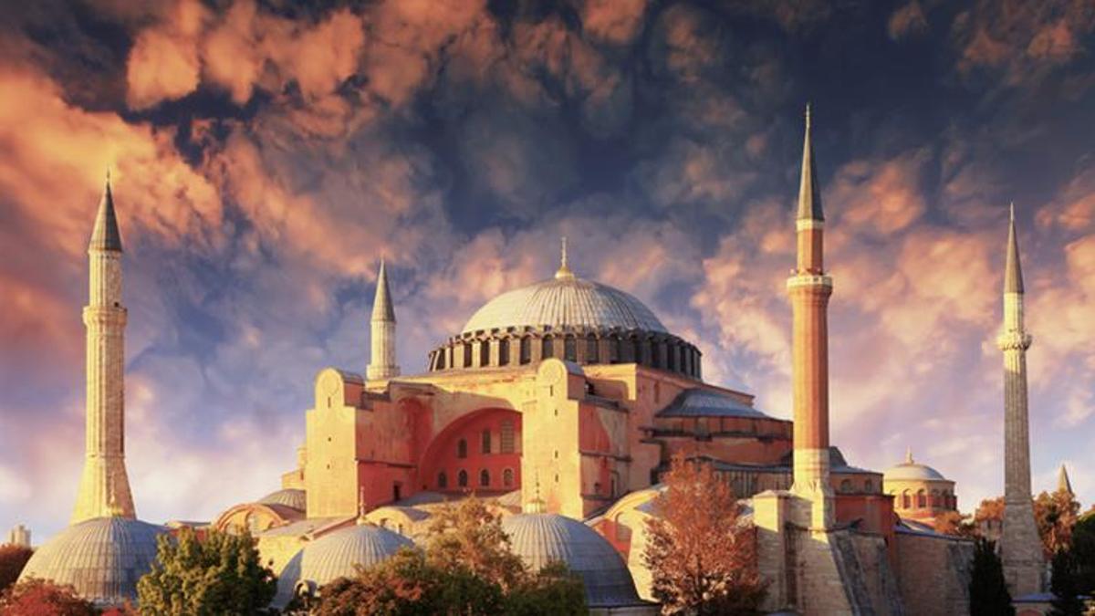 İstanbul Valiliği’nden Ayasofya Belgeseli!