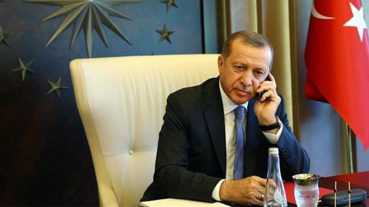 Cumhurbaşkanı Erdoğan'dan Ebru Gündeş'e taziye telefonu