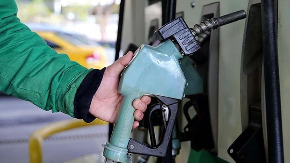 Akaryakıt fiyatlarında flaş gelişme! Büyük indirim geldi: Motorin, benzin, LPG...