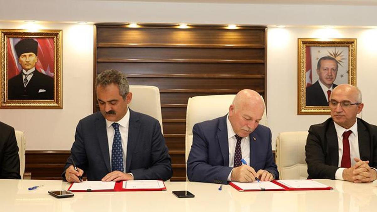 MEB resmen duyurdu! Protokol imzalandı, kursiyerlere ayda 500 TL katkı...