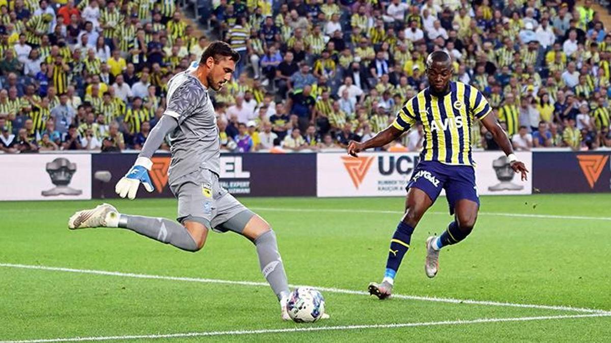 Fenerbahçe 1 - 2 Dinamo Kiev (Maç özeti)