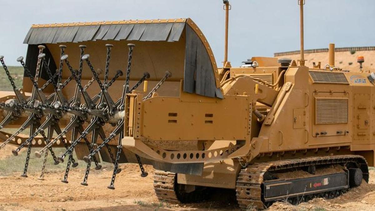 MSB: 13 MEMATT daha Azerbaycan'a teslim edildi
