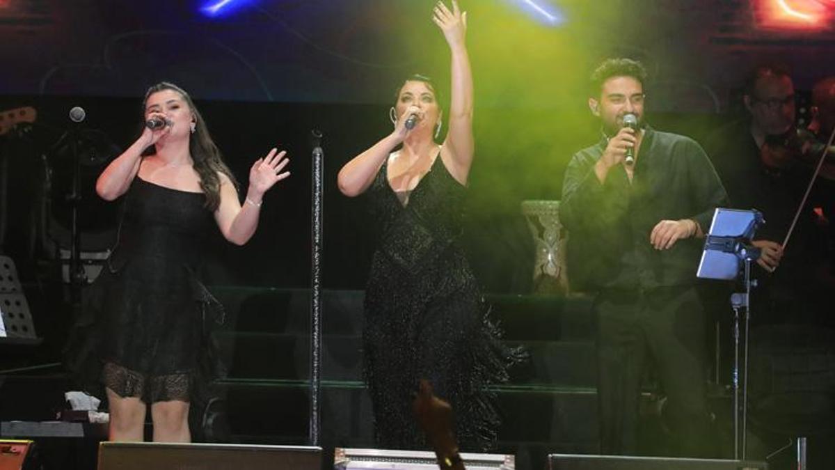 Kuruçeşme Açıkhava'da Zara rüzgarı esti