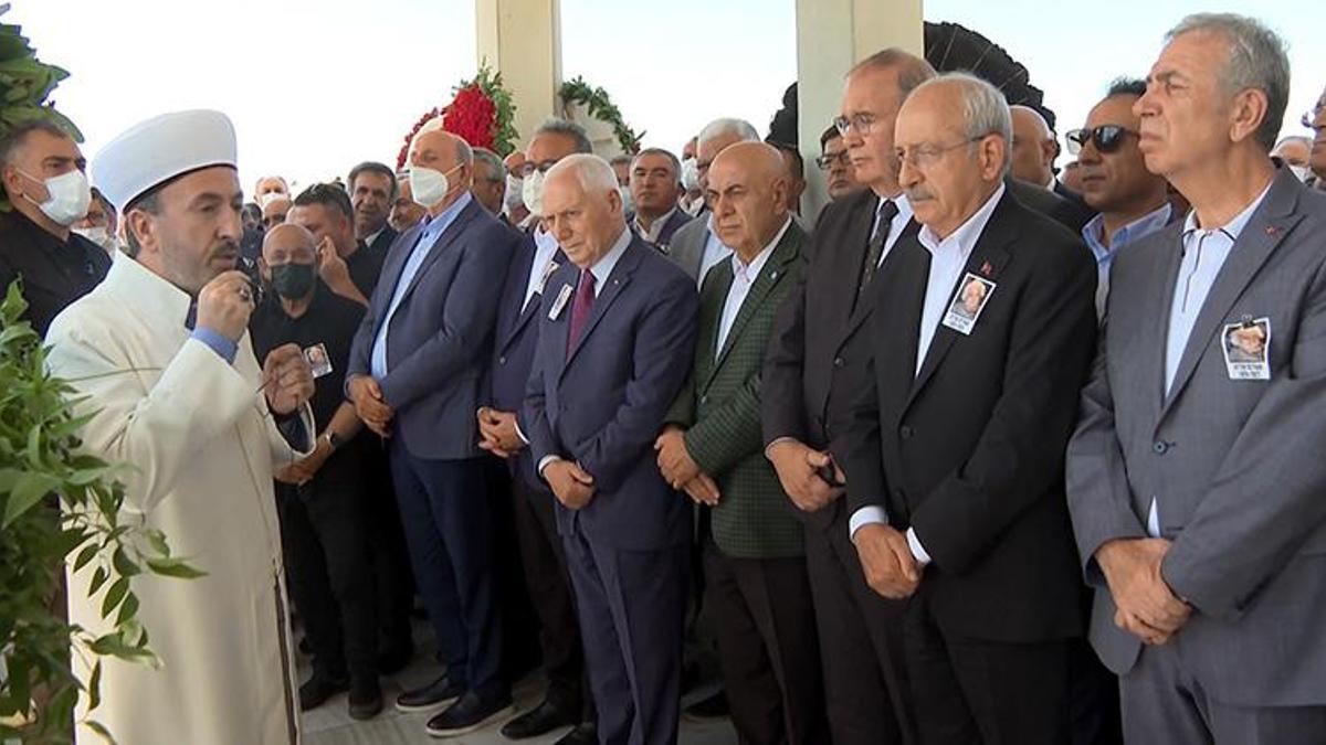 Kılıçdaroğlu, CHP Sözcüsü Öztrak'ın annesinin cenazesine katıldı