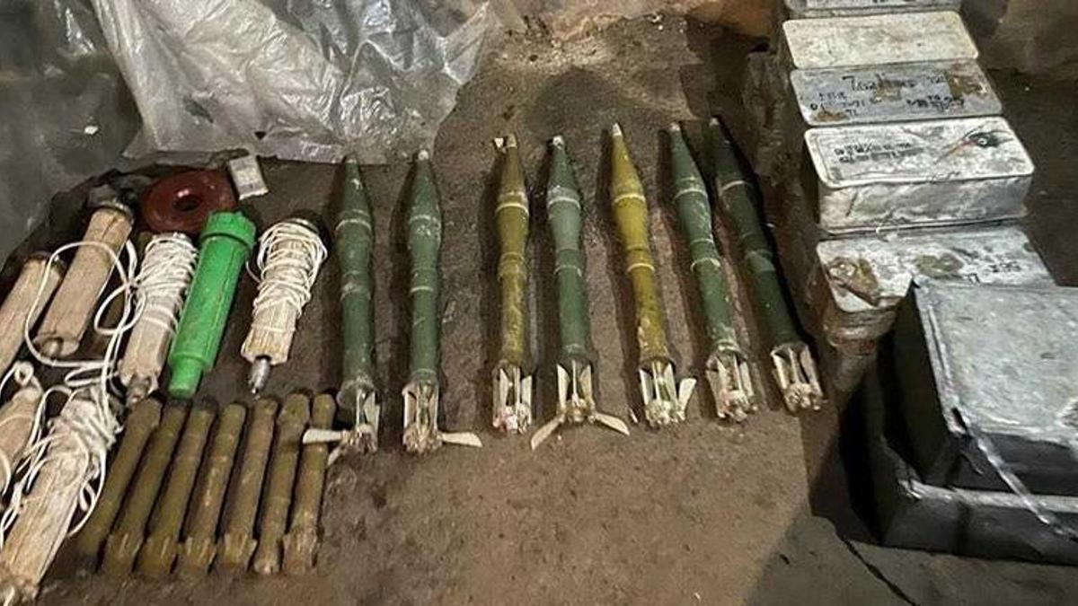 MSB: Pençe- Kilit bölgesinde çok sayıda silah ve mühimmat ele geçirildi