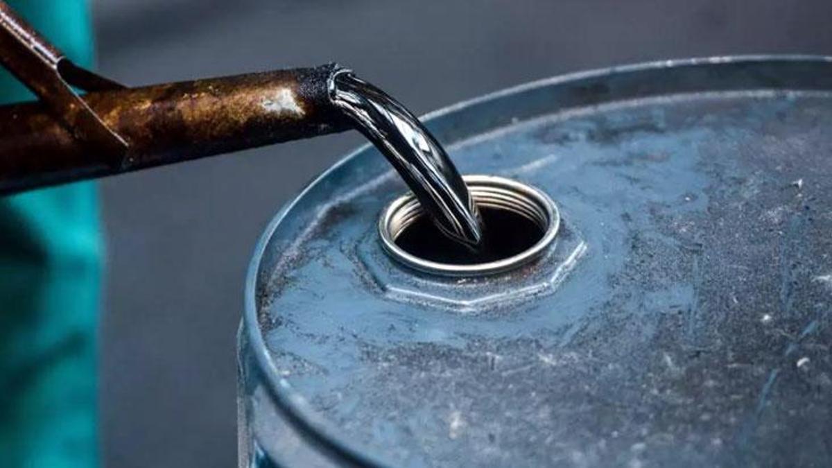 Akaryakıt fiyatlarında son dakika gelişmesi! Bu geceden itibaren indirim gelecek