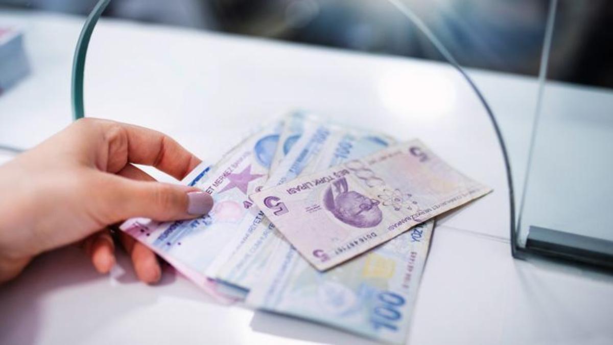Ödemelerin bankalar ya da PTT aracılığı ile yapılması zorunlu! Çalışan- işveren yüz binleri kapsayan karar, 7.097 TL...