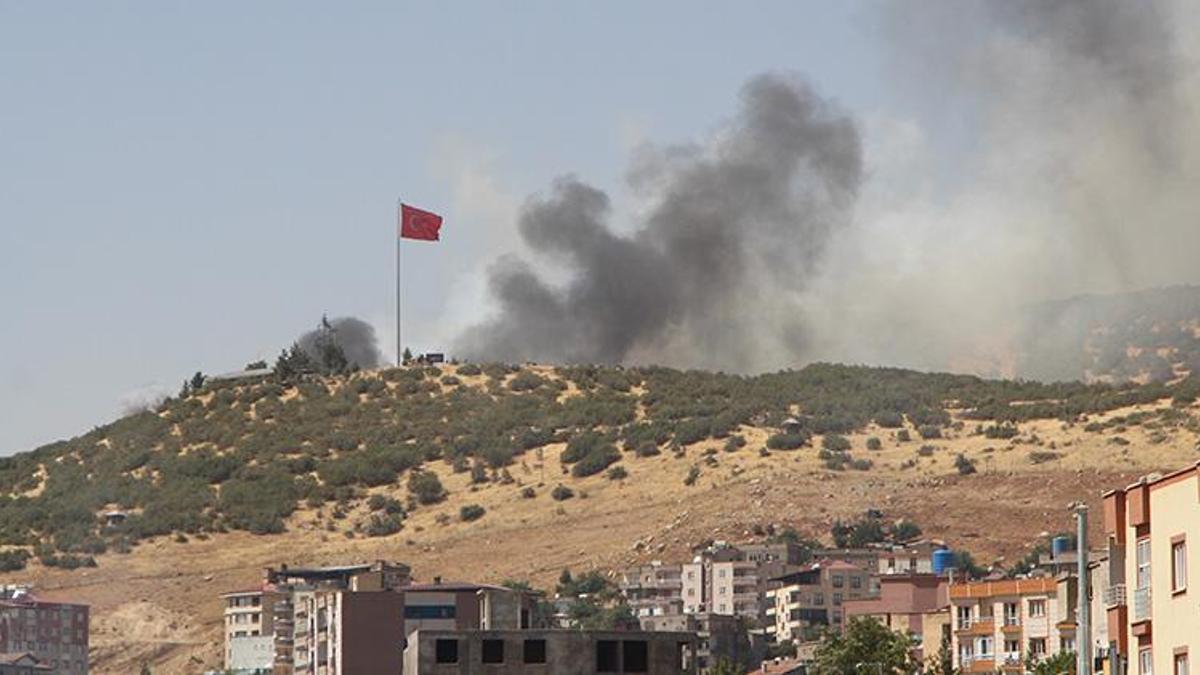 Şırnak’ta mühimmat bakımı sırasında patlama! Ardından yangın çıktı: 2 yaralı