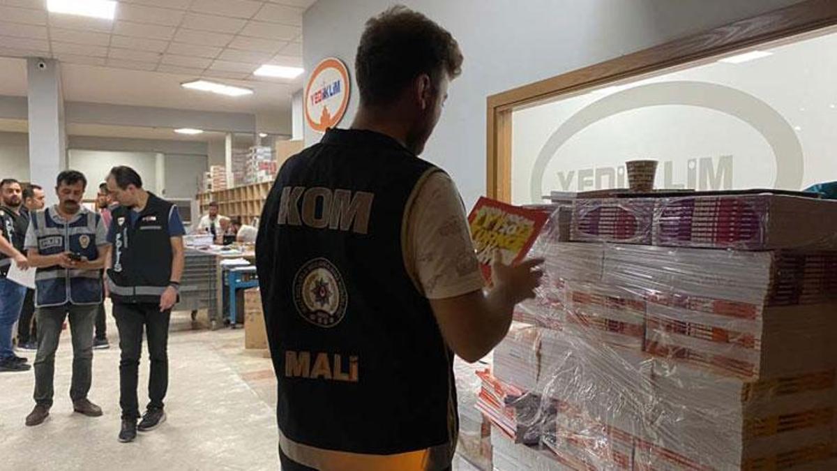 KPSS'de kopya soruşturması! Polis baskın yaptı Yediiklim Yayınevi kendini böyle savundu...