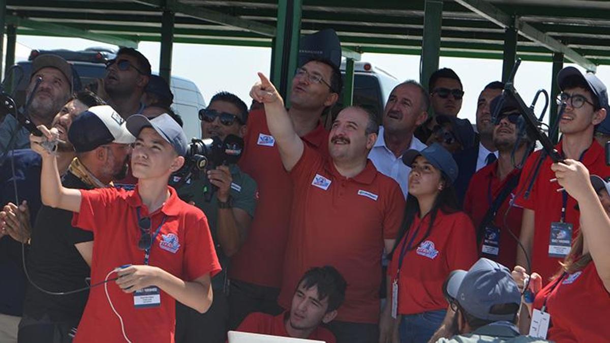 Bakan Varank: Türkiye'nin teknolojide, bilimde geldiği noktadan memnunuz