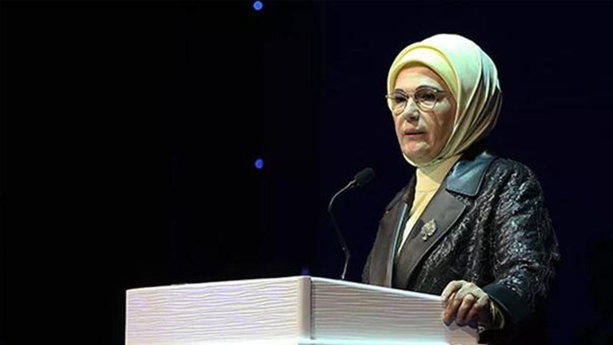 Emine Erdoğan, kadın büyükelçi ve büyükelçi eşleriyle buluştu