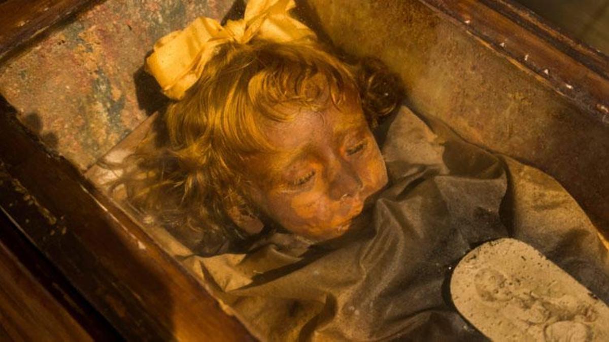 Görenler büyük şaşkınlık yaşıyordu! Rosalia Lombardo'nun 102 yıllık gizemi çözüldü...