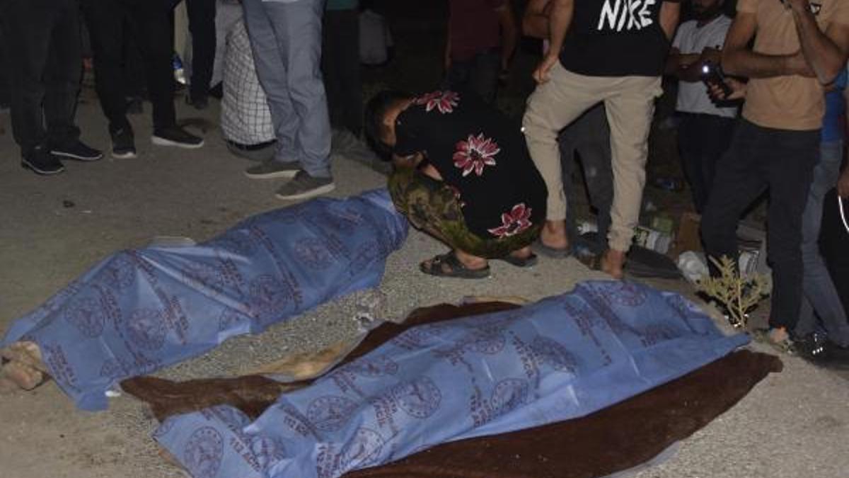 Ehliyetsiz sürücünün kullandığı kamyonet, TIR'a çarptı: 3 ölü