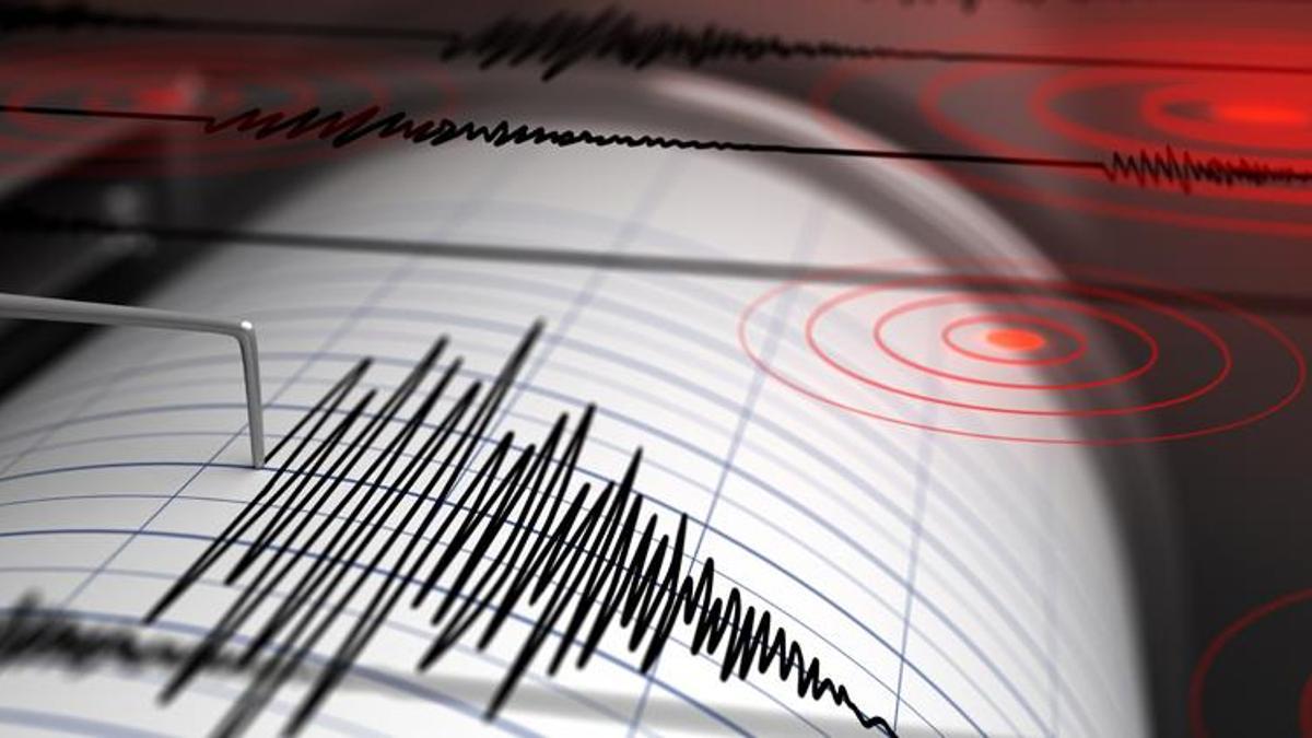 Kuşadası Körfezi'nde 5.0 büyüklüğünde deprem