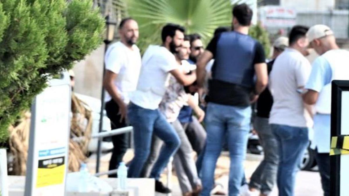 Banka müdürü ve çalışanlarını rehin alan şahıs tutuklandı