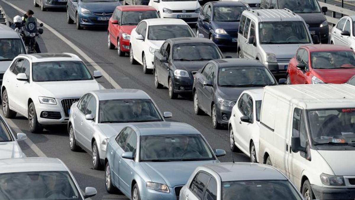Trafik sigortasında yeni dönem! Arabası olan herkesi kapsıyor! Yüzde 20 zam