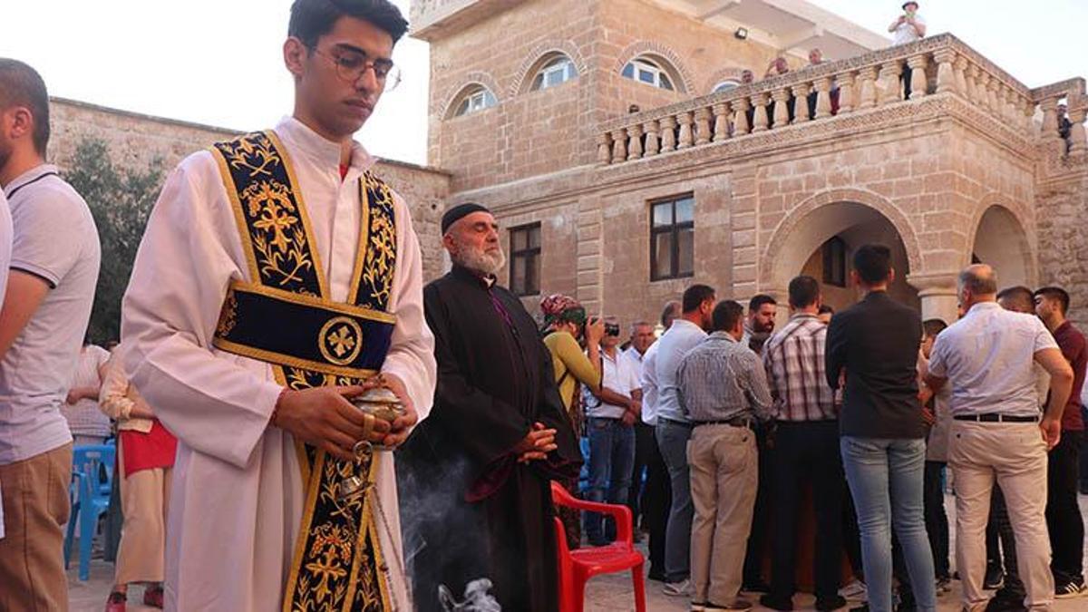 Süryaniler, Midyat'ta Meryem Ana'yı anıp dua etti