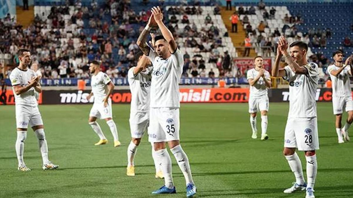 Kasımpaşalı futbolcular maçın ardından patladı! 'Utanç verici gece'