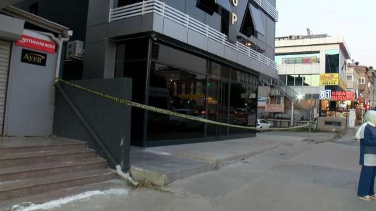 Polis memuru masaj salonu nedeniyle tartıştığı babasına kurşun yağdırdı