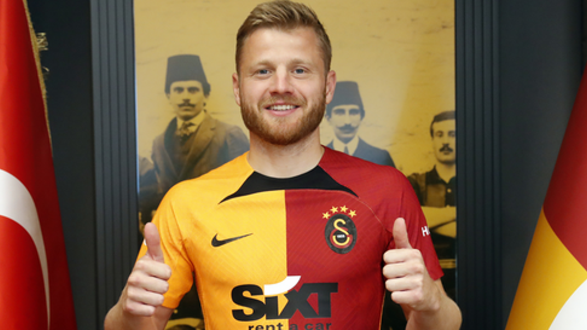 Galatasaray'da Midtsjö sakatlandı