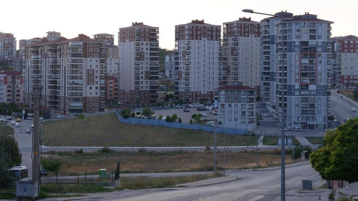 Öğrenciye kiralık ev fiyatları yüzde 300 arttı, 1 yıllık peşinat istiyorlar