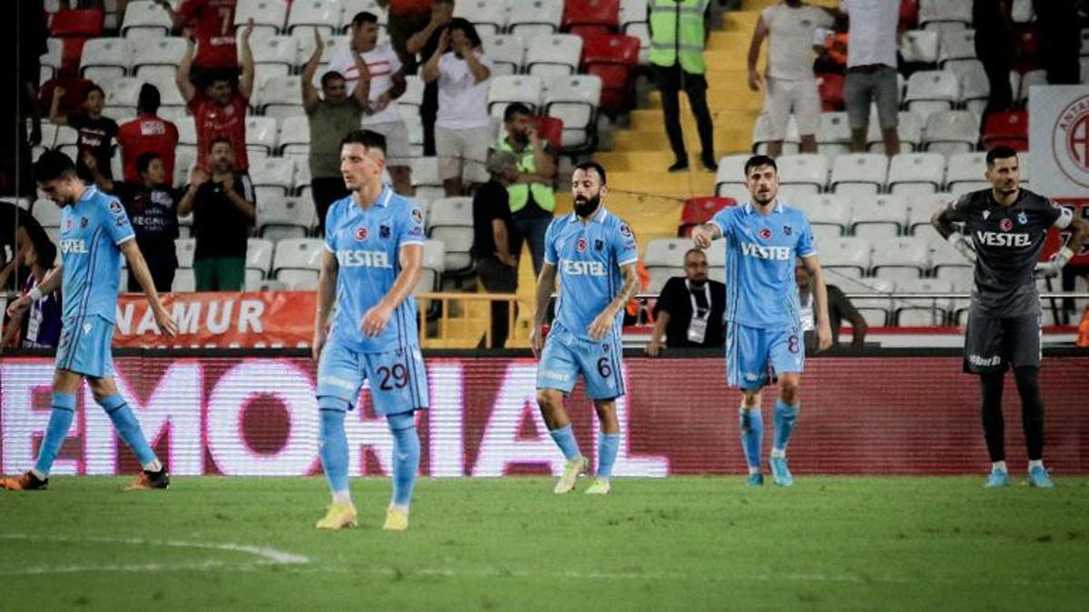 Trabzonspor'da Antalya yenilgisi sonrası savunma alarmı! Böylesi ilk kez oldu