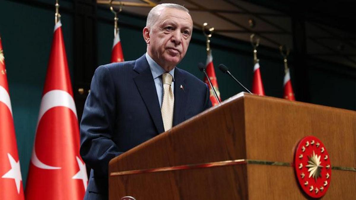 Cumhurbaşkanı Erdoğan, partisinin genel başkan yardımcıları ile bir araya geldi