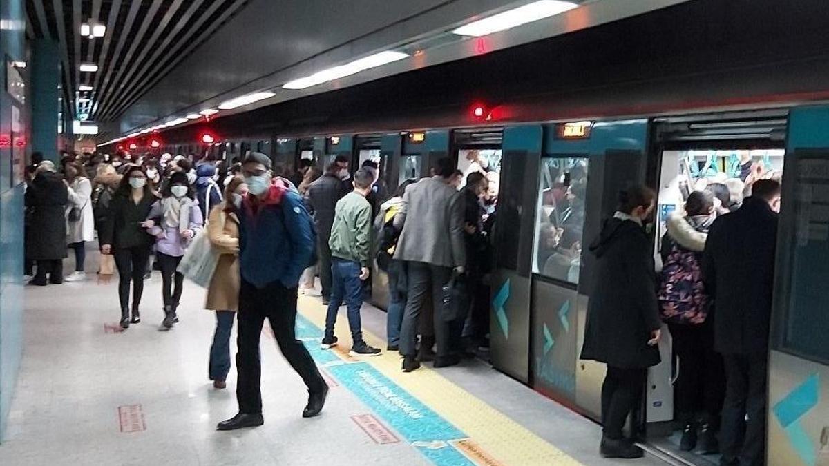 Hafta sonu Marmaray seferleri saat 01.30’a kadar uzatıldı