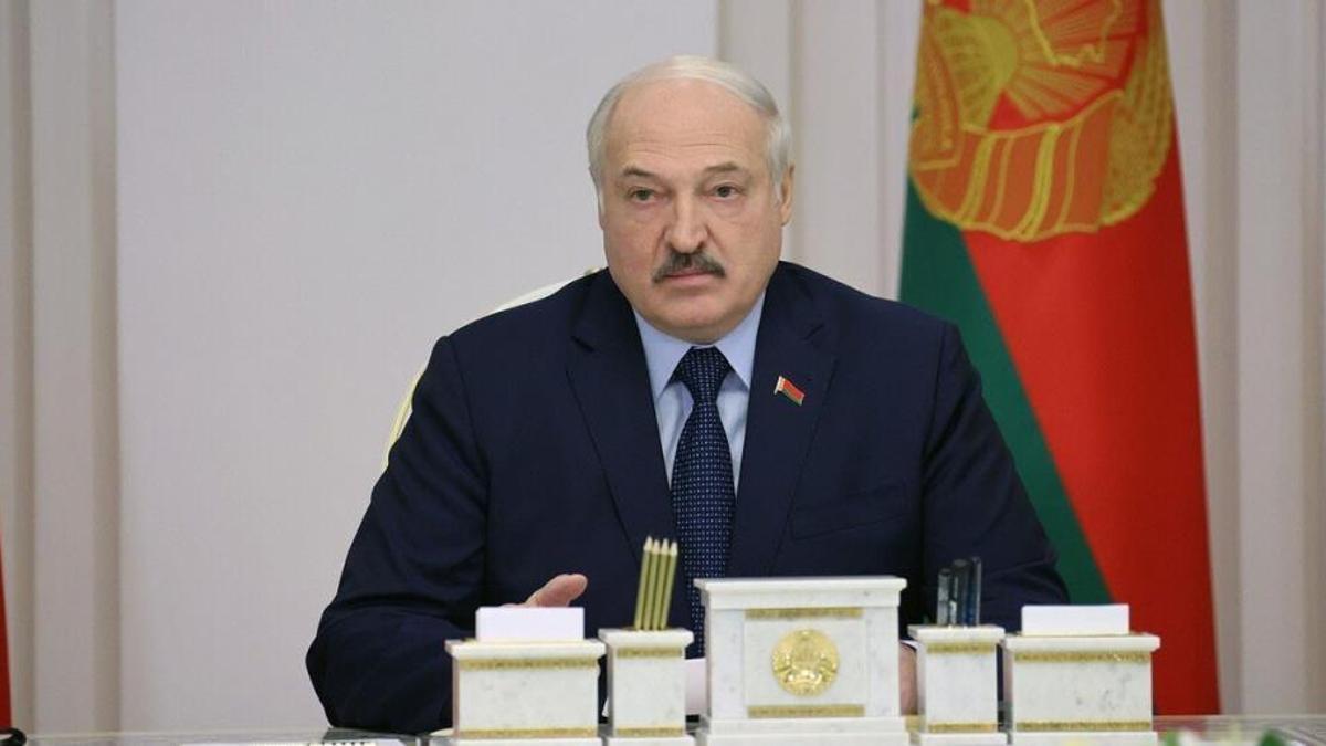 Belarus Devlet Başkanı Lukaşenko: Savaş uçakları nükleer silah taşıyacak şekilde değiştirildi