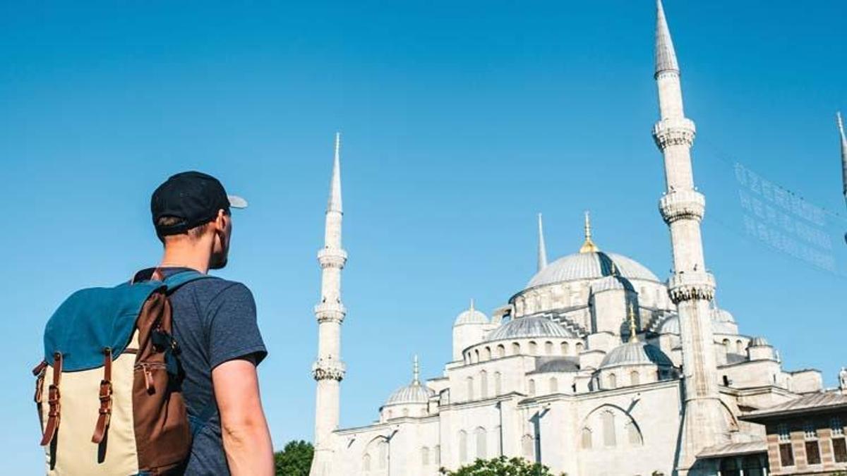 Seyahatsever projesi ne zamana kadar geçerli? Seyahatsever uygulaması uzatıldı mı, yurtlarda ücretsiz kalma ne zaman bitiyor?