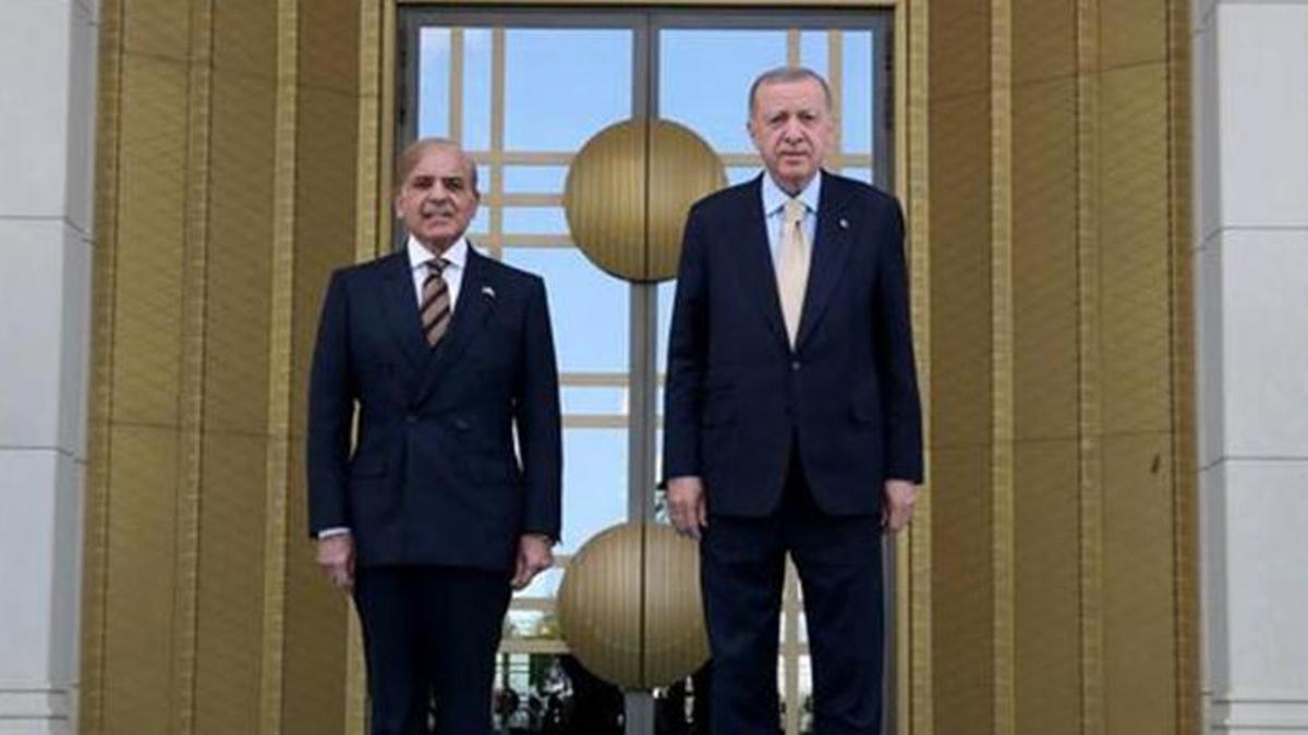 Cumhurbaşkanı Erdoğan, Pakistan Başbakanı Şerif ile telefonda görüştü