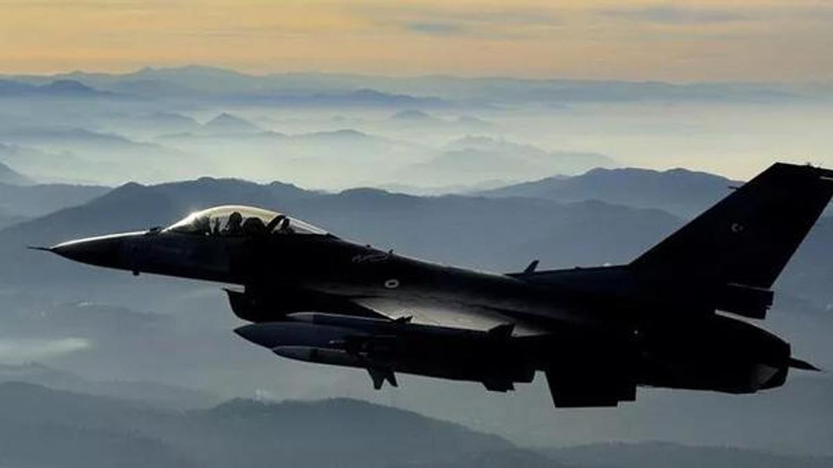 Son dakika... Yunanistan S-300'ünden Türk jetlerine radar kilidi atıldı