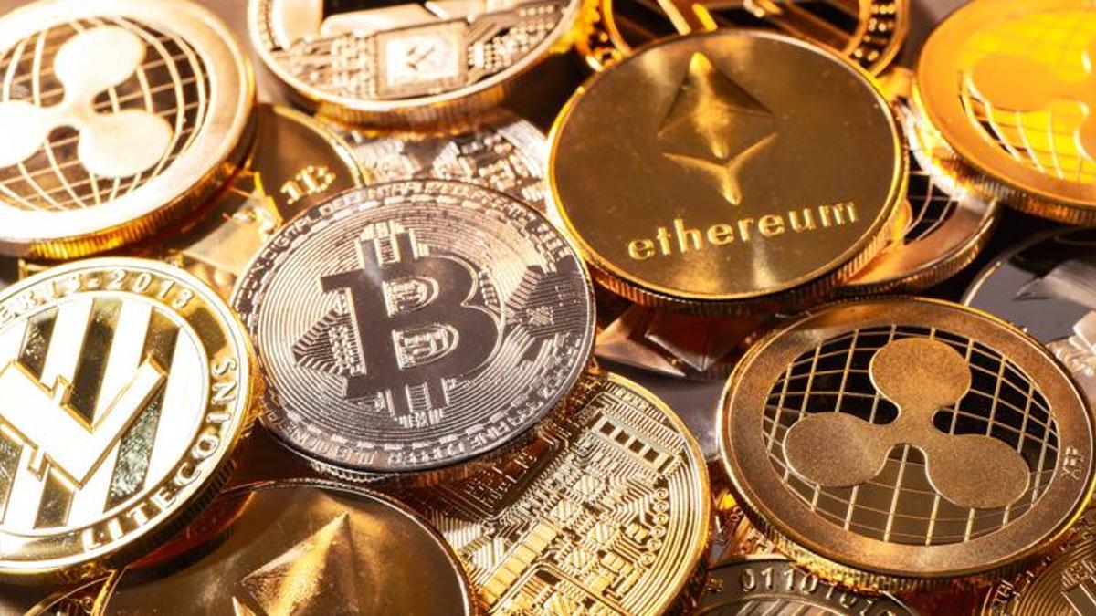 Kripto para piyasasında şok eden gelişme! 100 milyar dolar buhar oldu! Yatırımcısı kara kara düşünüyor