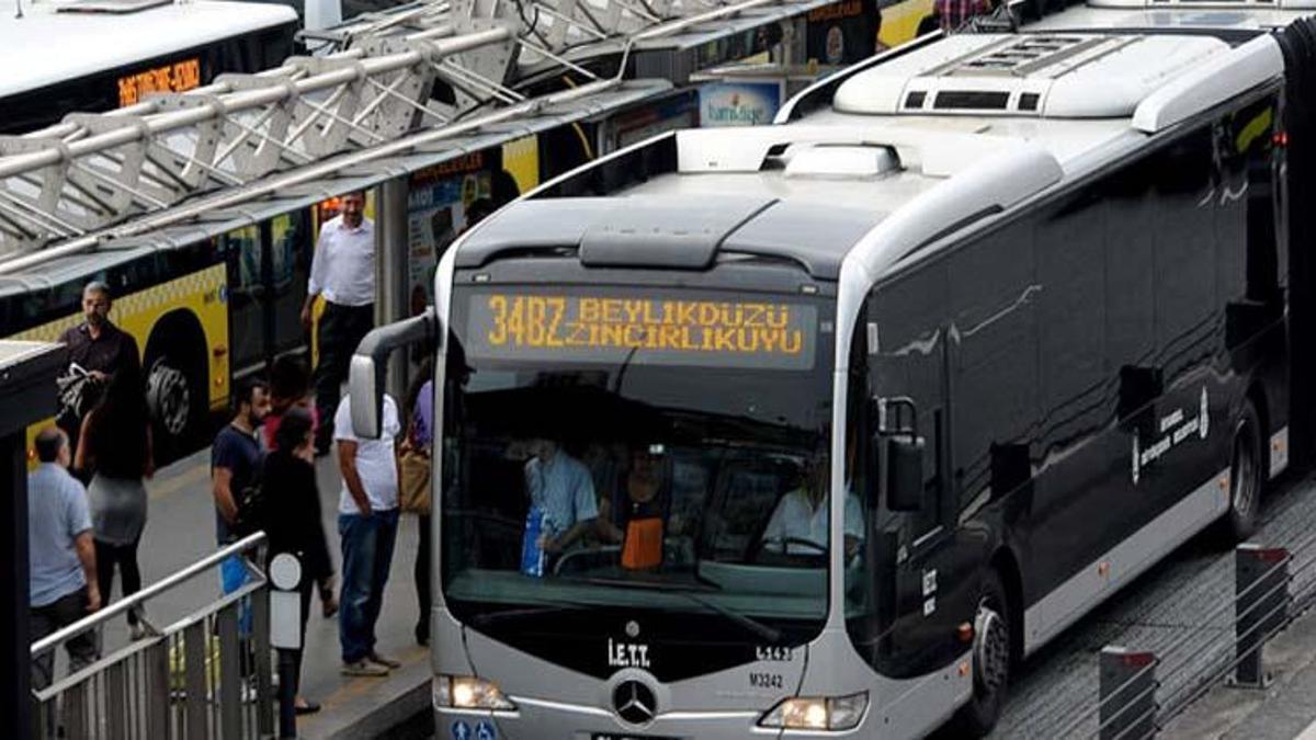 Bugün toplu taşıma ücretsiz mi, İETT bugün ücretsiz mi, bedava mı? 30 Ağustos 20222 Zafer Bayramı otobüs, metro, metrobüs, marmaray, vapur bedava mı?