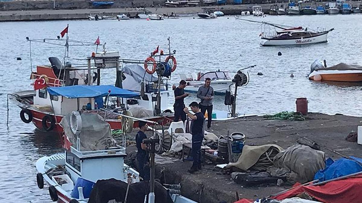 Vatandaşlar ihbar etti! Denize sızan yağ araştırılıyor