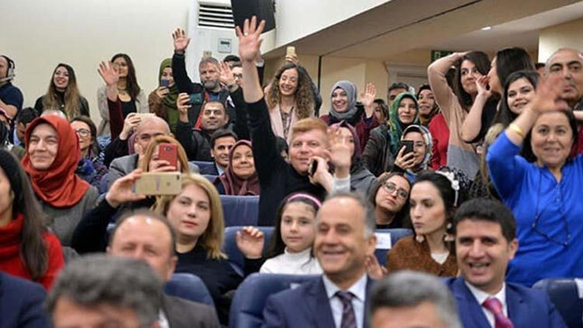 20 bin sözleşmeli öğretmen ne zaman göreve başlayacak? 2022-23 ataması yeni yapılan 20 bin sözleşmeli öğretmenin göreve başlayacağı tarih!