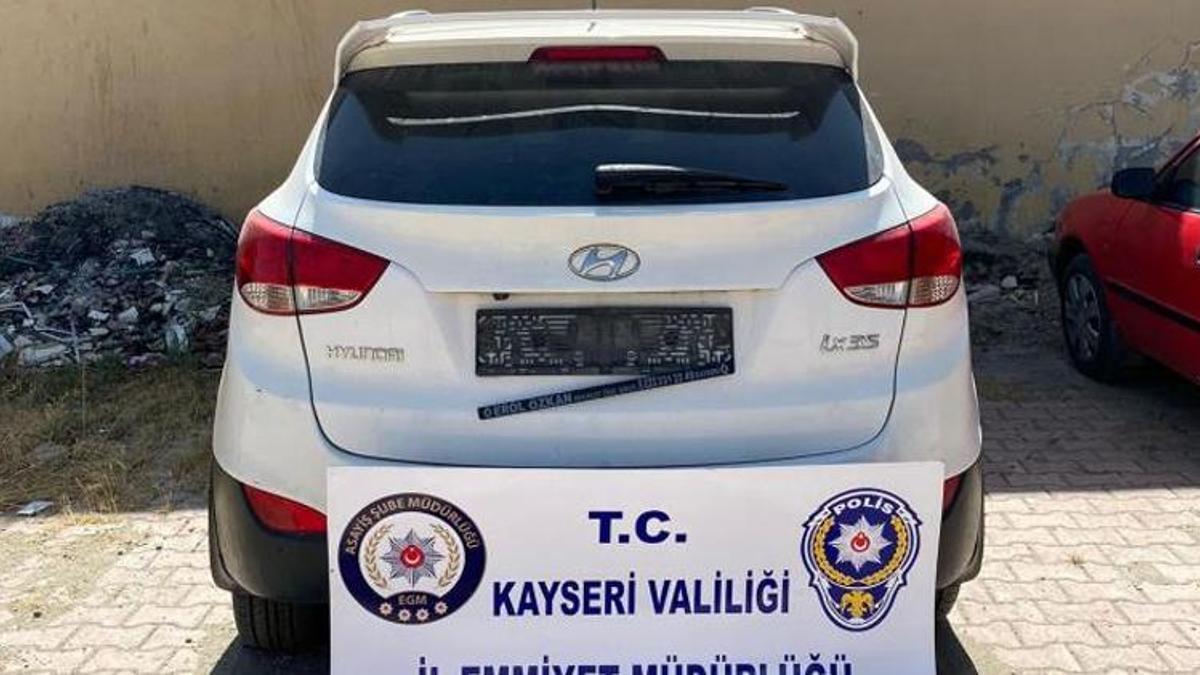 Çekiciyle çalınan 450 bin TL'lik aracı polis buldu