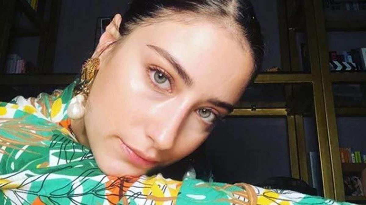 Hazal Kaya'dan korkutan haber: Evde baygın yatıyorum