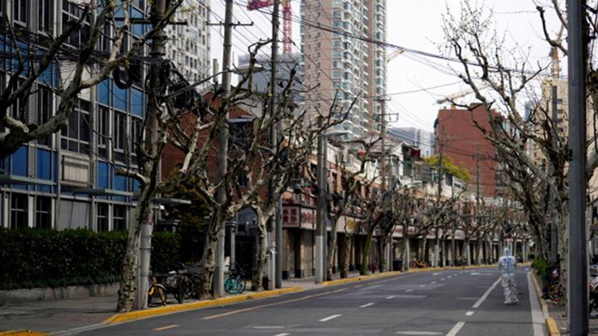 Korkulan oldu! Çin'in Chengdu kentinde 4 günlük sokağa çıkma yasağı