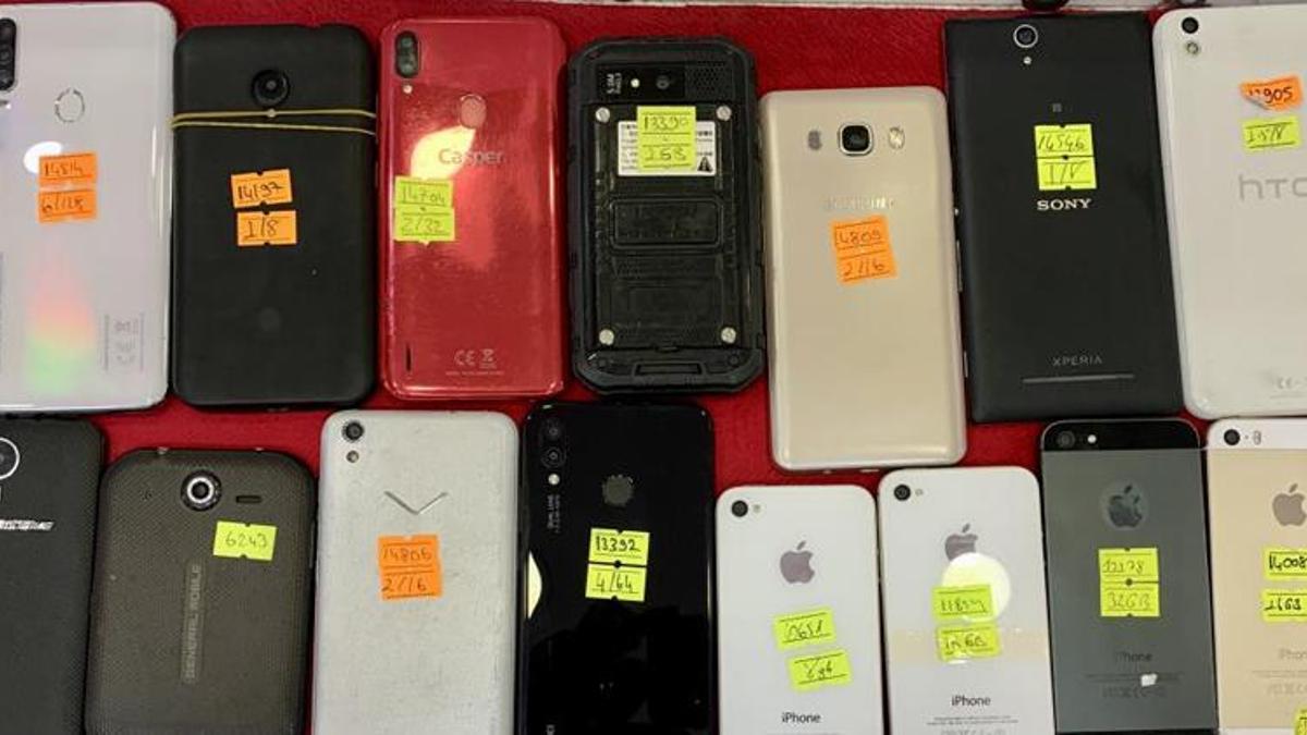 Cep telefonu fiyatlarıyla ilgili flaş gelişme! Talep patladı