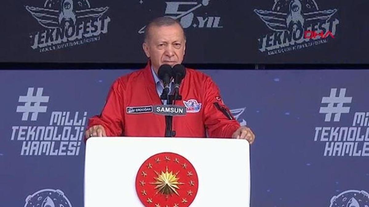 Cumhurbaşkanı Erdoğan’dan Yunanistan çıkışı: “İzmir’i unutma! Bir gece ansızın gelebiliriz”