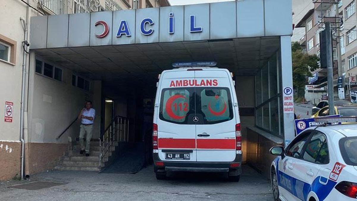 Kütahya'da 1,5 tonluk vinç işçilerin üzerine devrildi: 1 ölü, 3 yaralı